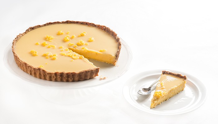 tarta de limón Tarta francesa de limón con base de masa quebrada
