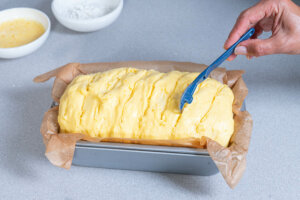 Haz unos cortes en la superficie