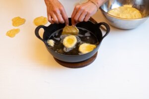 Fríe en aceite no muy caliente