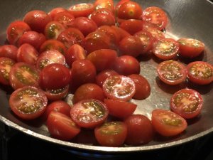 Añadir los tomates