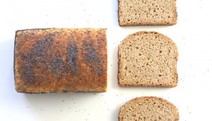 Pan de molde de espelta y trigo sarraceno