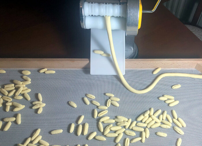 Cavatelli e ceci (pasta casera con garbanzos)