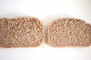 Comparación de pan de centeno con prefermento y sin él